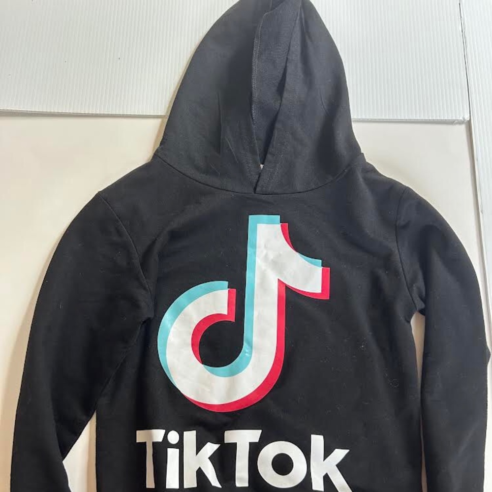 TIKTok sweater